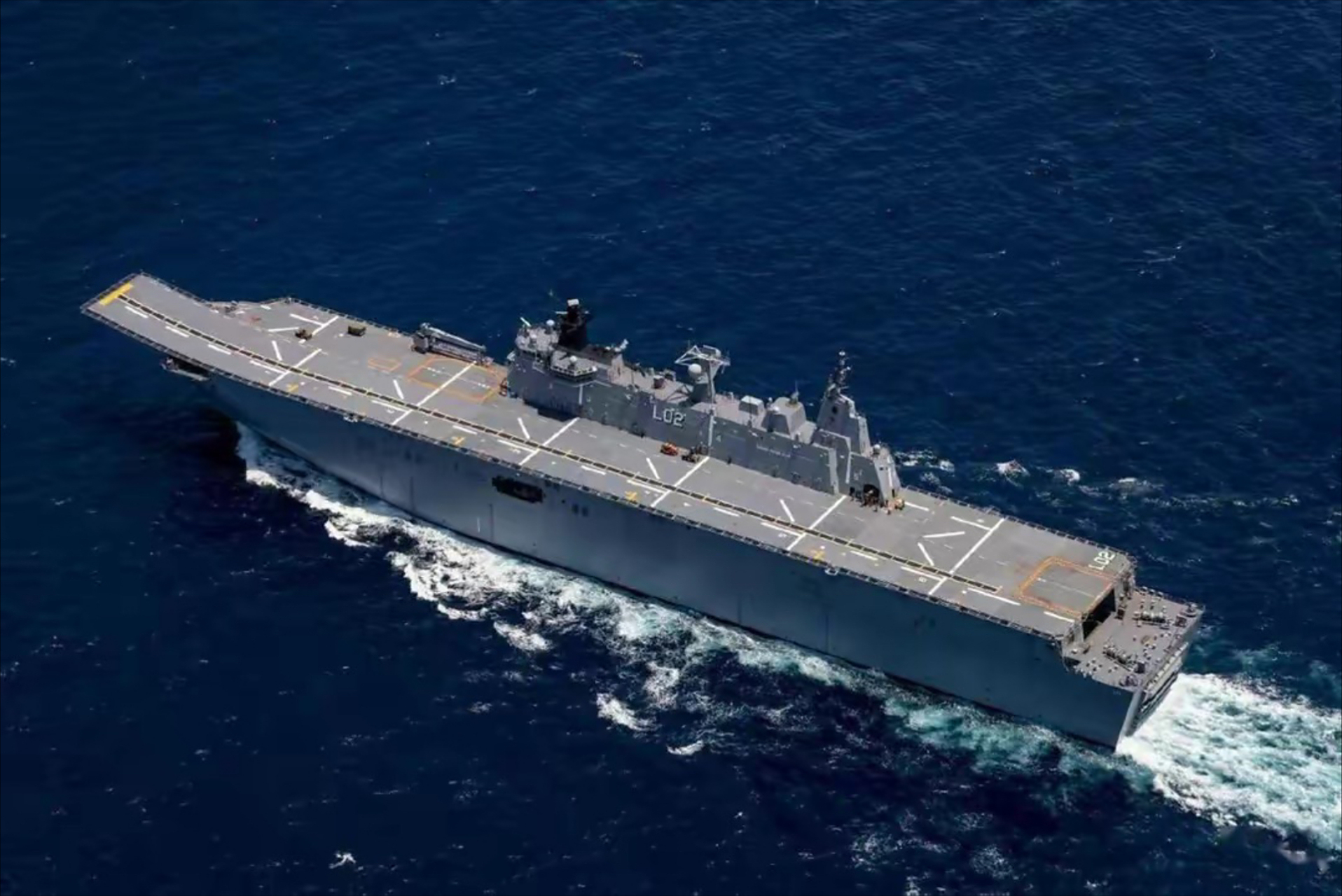 澳大利亚堪培拉级两栖攻击舰,现代海战的先锋力量,澳大利亚堪培拉级两栖攻击舰,现代海战先锋力量