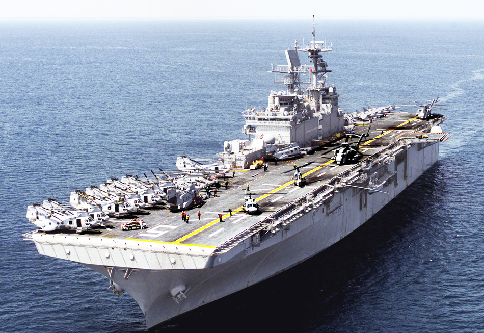 澳大利亚堪培拉级两栖攻击舰,现代海战的先锋力量,澳大利亚堪培拉级两栖攻击舰,现代海战先锋力量