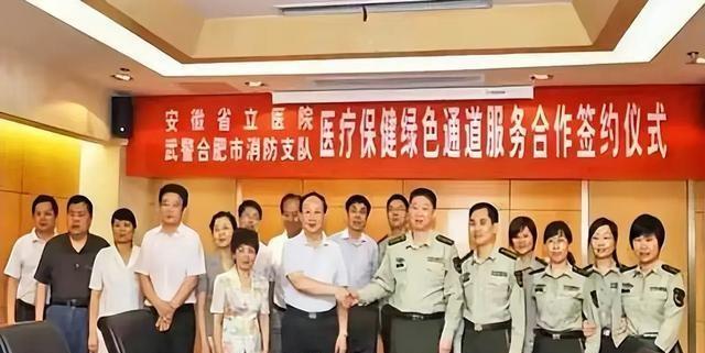 今天特大新闻，揭示背后的真相与深度洞察，今日重磅新闻揭秘，真相与深度洞察的背后