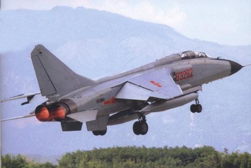 中国歼轰7战机问世三十余载,历程回顾与未来展望,中国歼轰7战机三十载历程回顾与未来展望