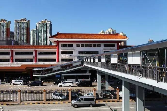 皇岗口岸到石岗军营,一段历史与地理的交织,皇岗口岸至石岗军营,历史与地理的交融之旅