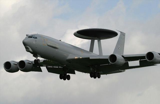 以色列费尔康预警机,空中守护者,引领未来预警技术的新篇章,以色列费尔康预警机,空中守护者,引领未来预警技术的先锋