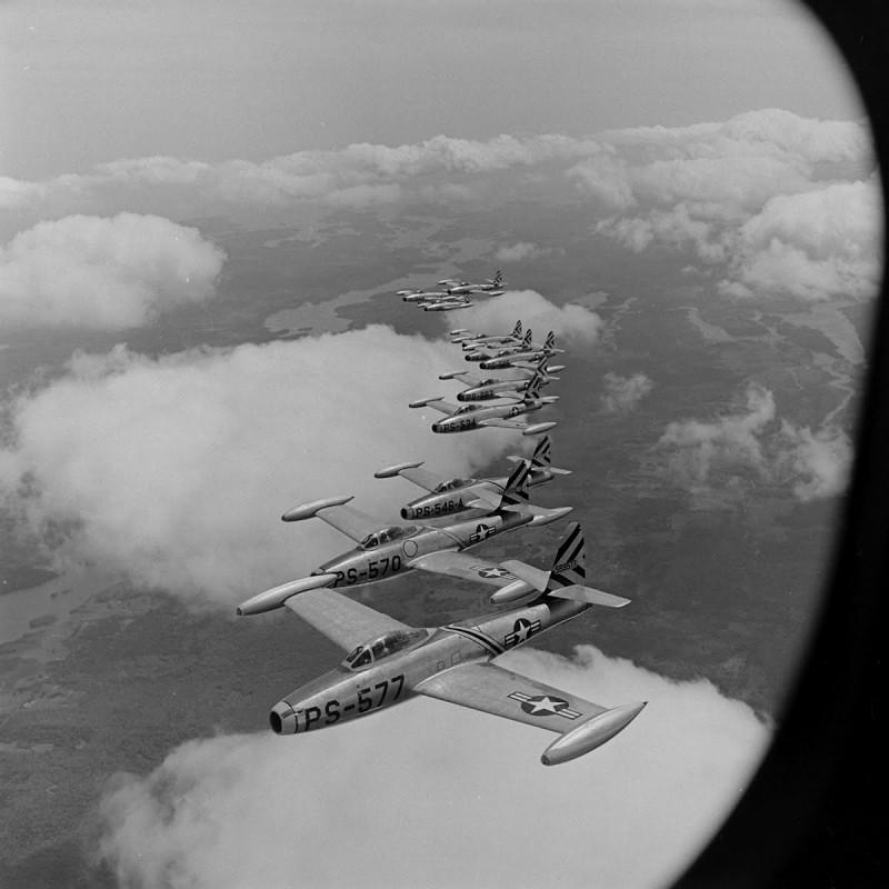 中国人民解放军空军与电影艺术的完美结合,飞翔的银幕英雄,中国人民解放军空军与电影艺术的融合,飞翔的银幕英雄风采