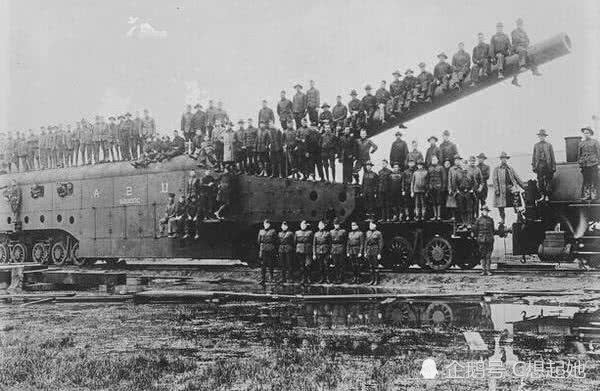 古斯塔夫列车炮与大和号的较量,历史巨炮与现代巨舰的对比,古斯塔夫列车炮对决大和号,历史巨炮与现代巨舰的震撼较量