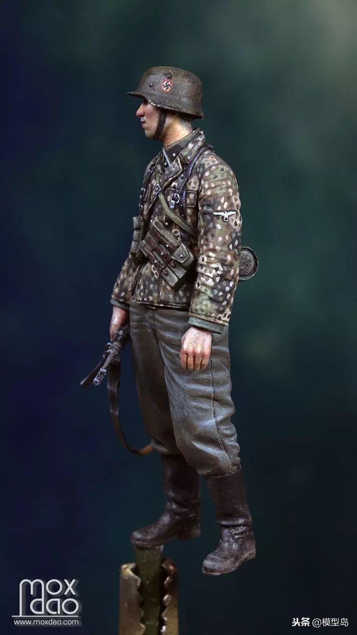 星空下的迷彩兵人,星空下的迷彩战士