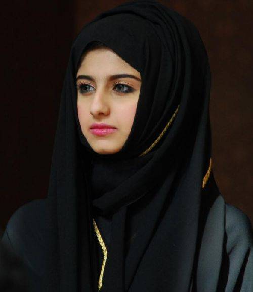 波斯美女,东西方交汇的璀璨明珠,波斯美女,东西方交汇的绝美明珠