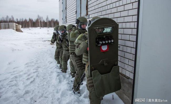 美俄交战主要原因深度解析,美俄交战原因深度解析,背后的因素与影响