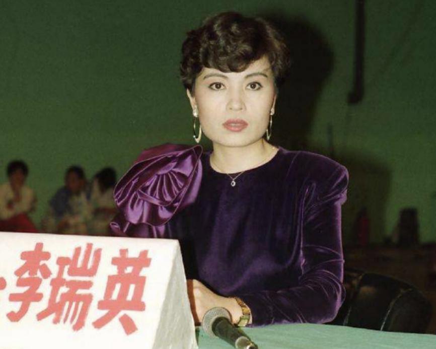 为什么28岁的他仍然选择留在部队当兵,28岁他选择留在部队的原因揭秘