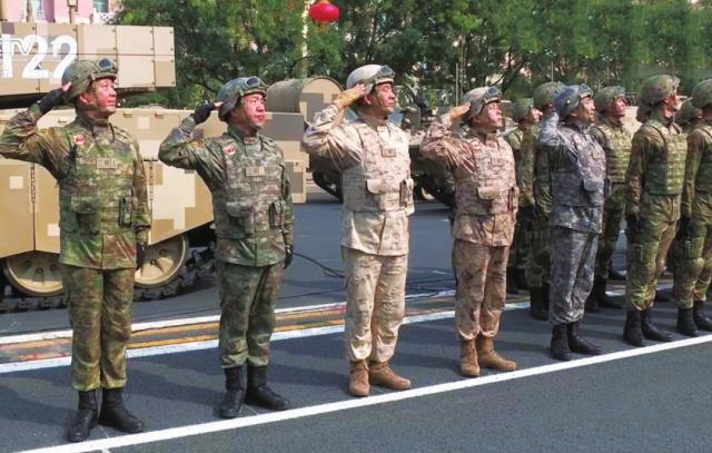 星空迷彩空军作训服,展现空军风采的必备装备,星空迷彩空军作训服,展现空军风采的必备服饰装备