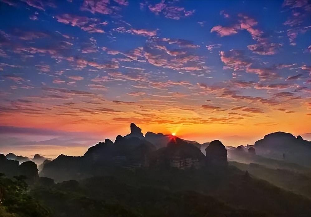 湛江舰与珠海舰的退役,海军力量的转型与荣耀告别,湛江舰与珠海舰退役,海军力量转型与荣耀告别之旅