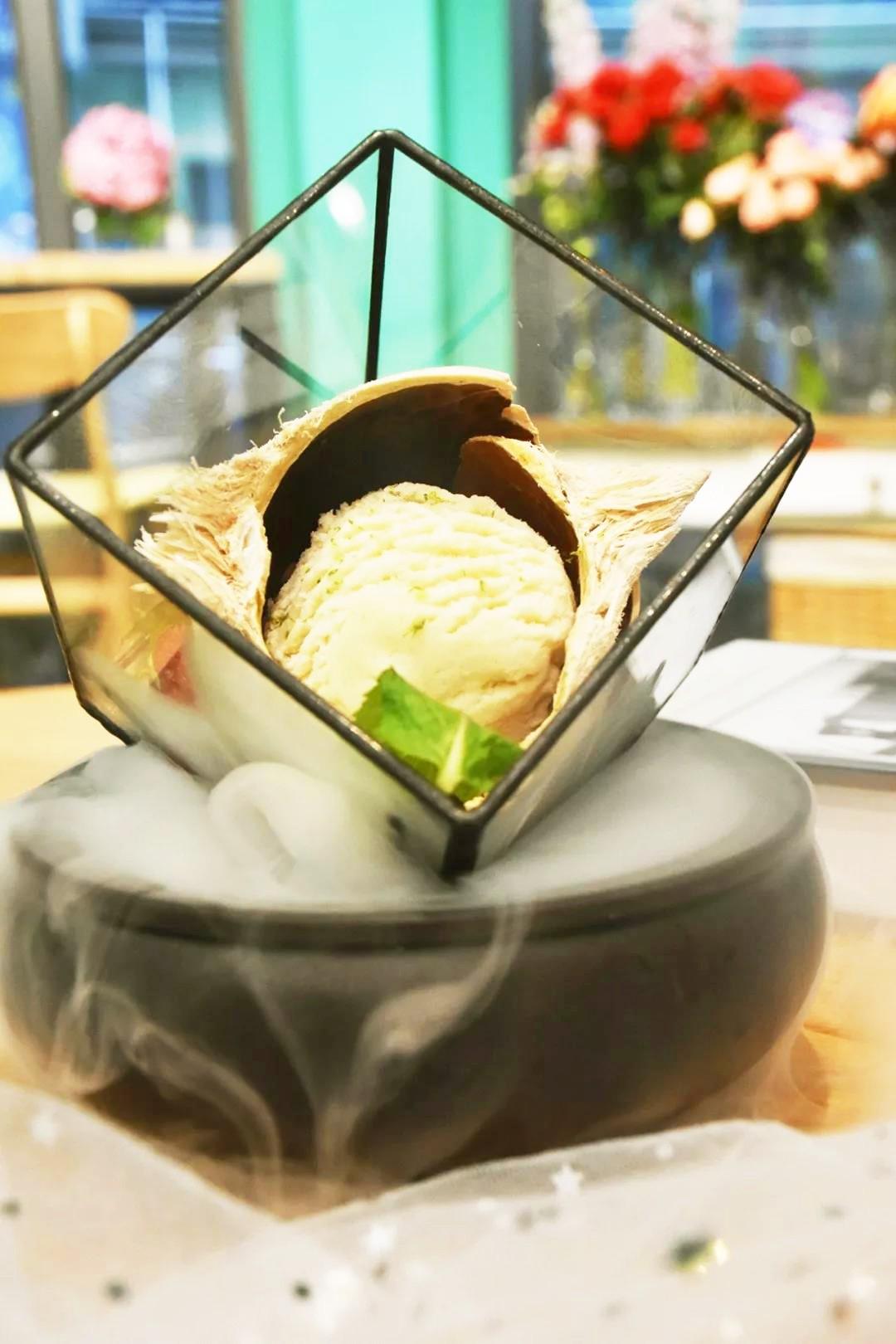 中国、马来西亚与南海,共同守护和平繁荣的海洋家园,南海合作,中马携手守护和平繁荣的海洋家园