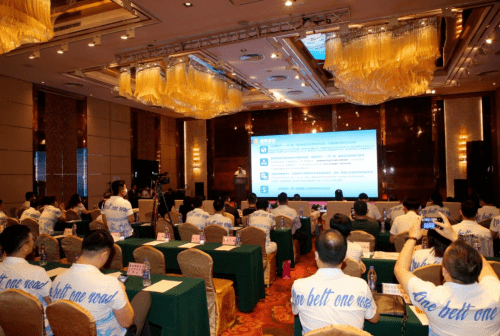 新闻发布会,沟通的重要舞台与媒介,新闻发布会,沟通的关键舞台与媒介角色