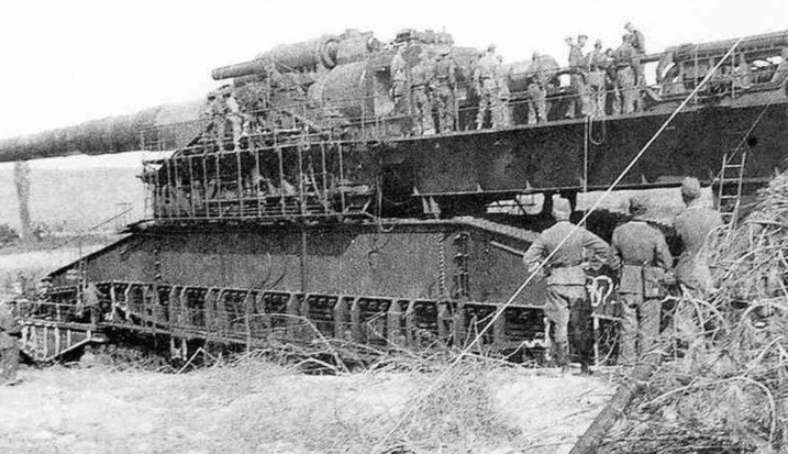 古斯塔夫巨炮的储弹仓，历史与技术的交汇点，古斯塔夫巨炮储弹仓，历史与技术的融合典范