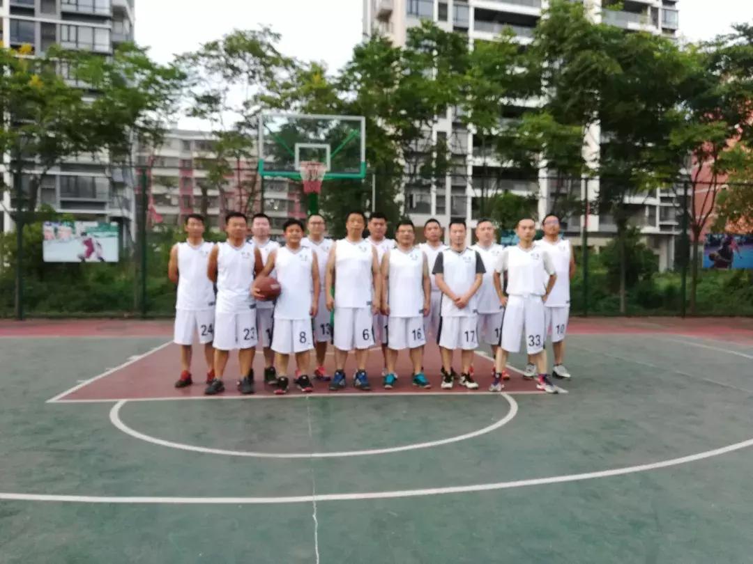 今天篮球赛现场直播——热血与激情的碰撞,篮球热血碰撞,今日现场直播盛宴开启!