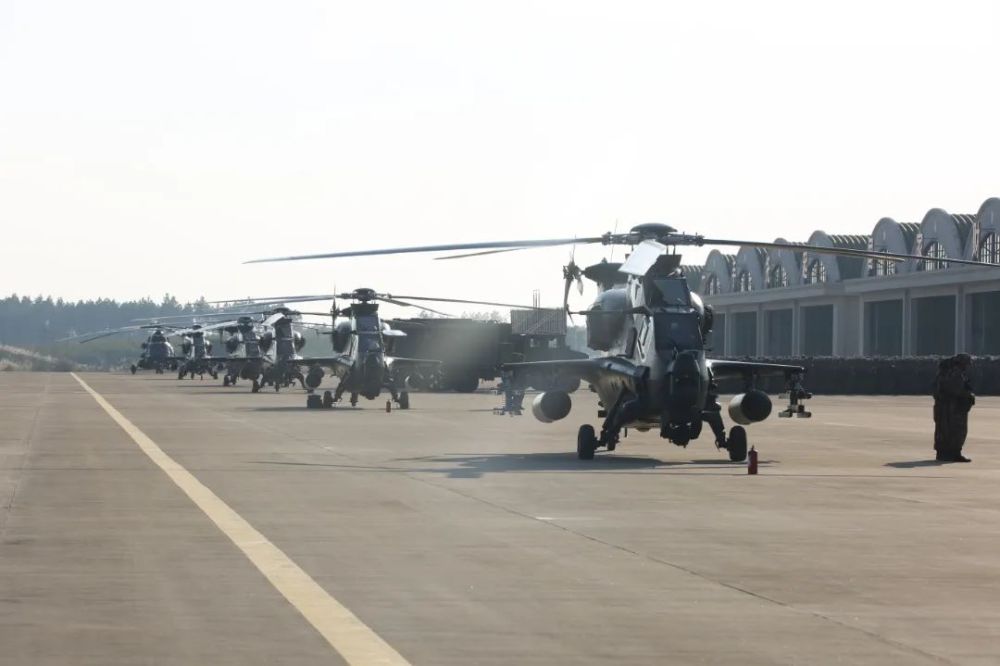 南部战区空军基地概览,南部战区空军基地全景解析