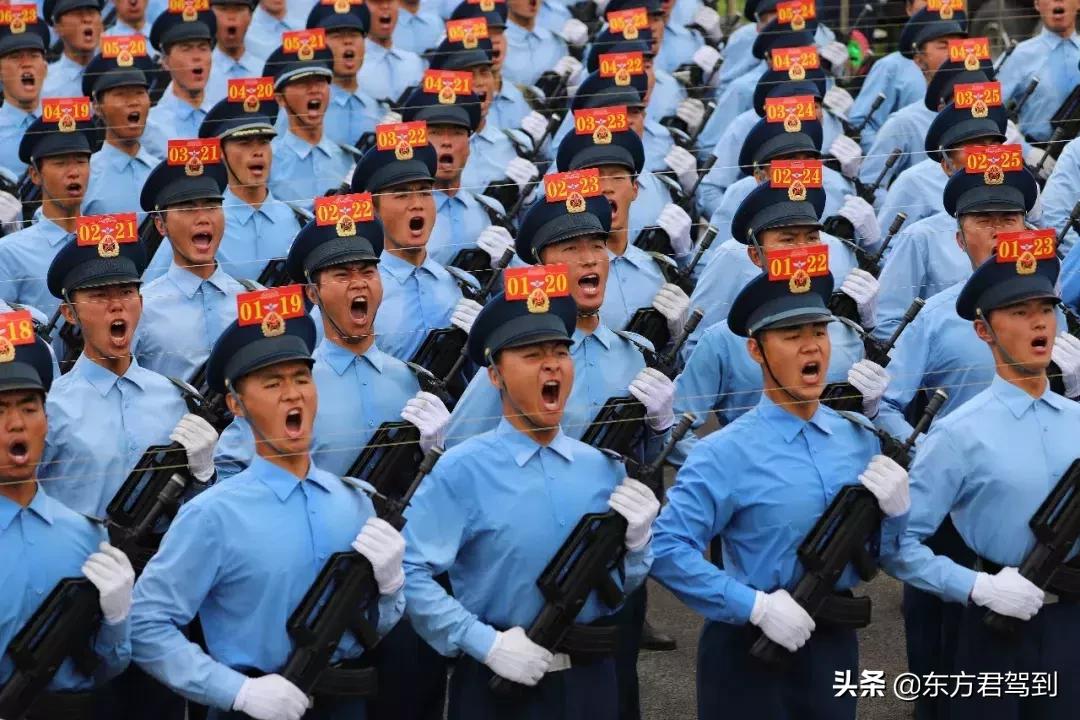 2019年国庆阅兵观后感受,点面结合,展现壮丽画卷,壮丽画卷,2019年国庆阅兵观后感受深度解析