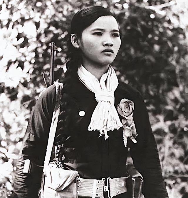 中国女兵施戴在越南，英勇与友谊的见证，中国女兵施戴在越南，英勇与友谊的烙印