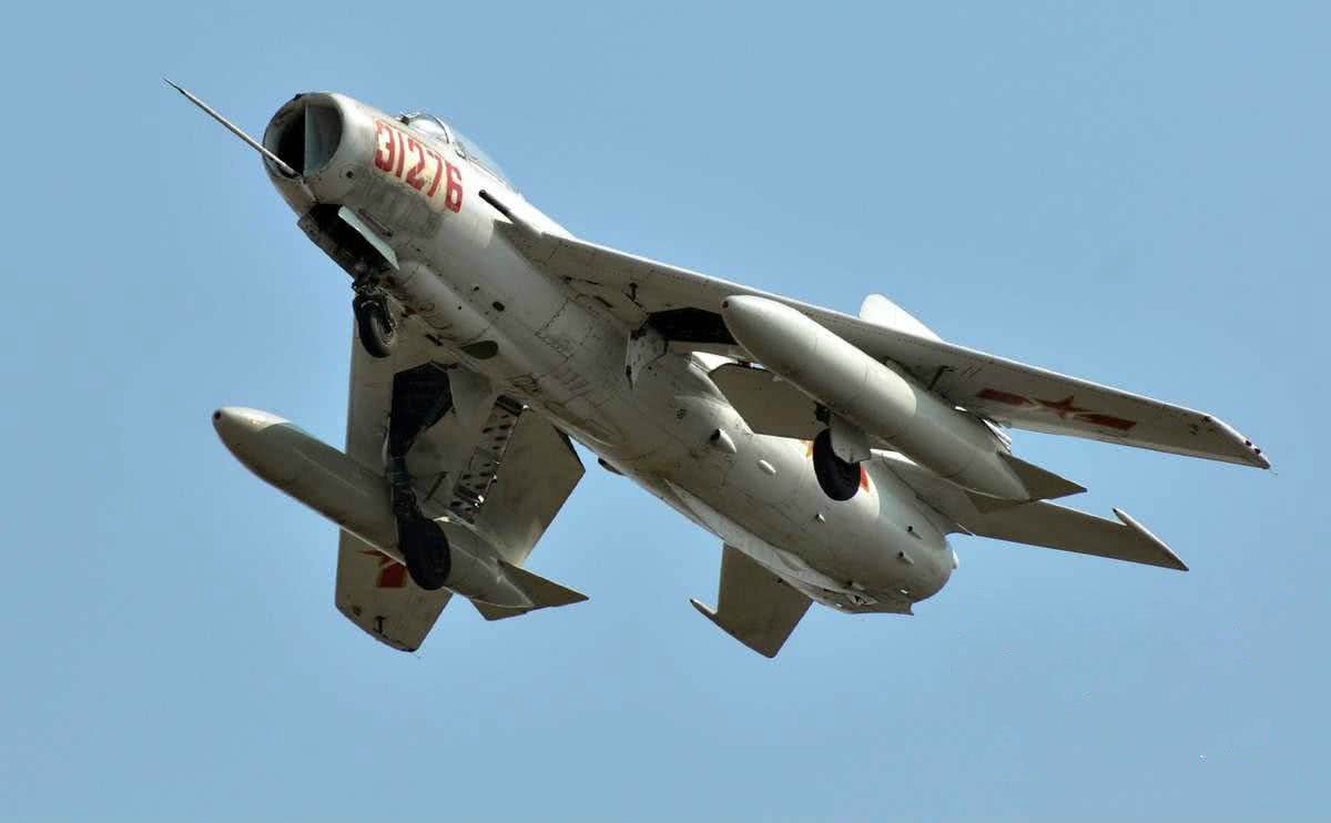 歼六无人攻击机与部队部署探究，歼六无人攻击机与部队部署深度探究