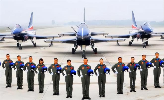 中国空军招飞网上报名入口,探索飞行梦想的起点,中国空军招飞网上报名入口,启航飞行梦想之门