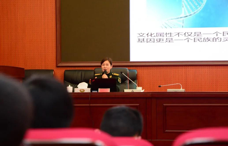 包明军事教授,学术卓越与军事智慧的典范,包明军事教授,学术与军事领域的典范人物风采展示