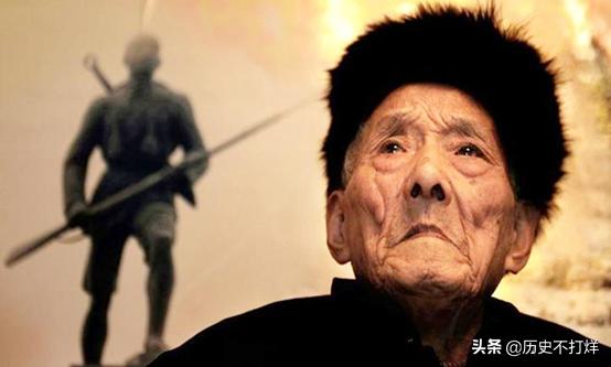 集体一等功与个人勋章的荣誉交织，集体一等功与个人勋章，荣誉交织的荣光时刻