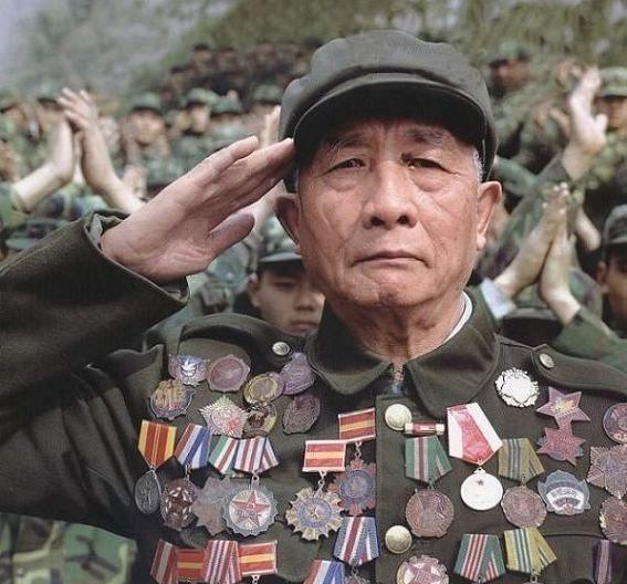 集体一等功与个人勋章的荣誉交织,集体一等功与个人勋章,荣誉交织的荣光时刻