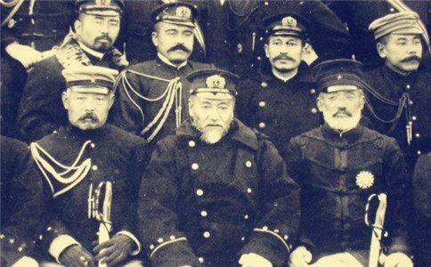 俄罗斯元帅号巡洋舰，历史、特点与战略价值，俄罗斯元帅号巡洋舰，历史沿革、特色解析与战略价值探究