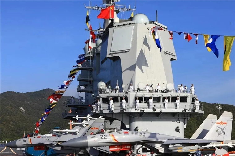 山东舰参加军演,展示中国海军力量的崛起,山东舰参演展示中国海军力量的崛起与崛起态势