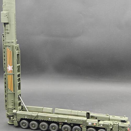 红星模型与白杨M导弹,探索军事科技的融合之美,红星模型与白杨M导弹,军事科技融合之美探索