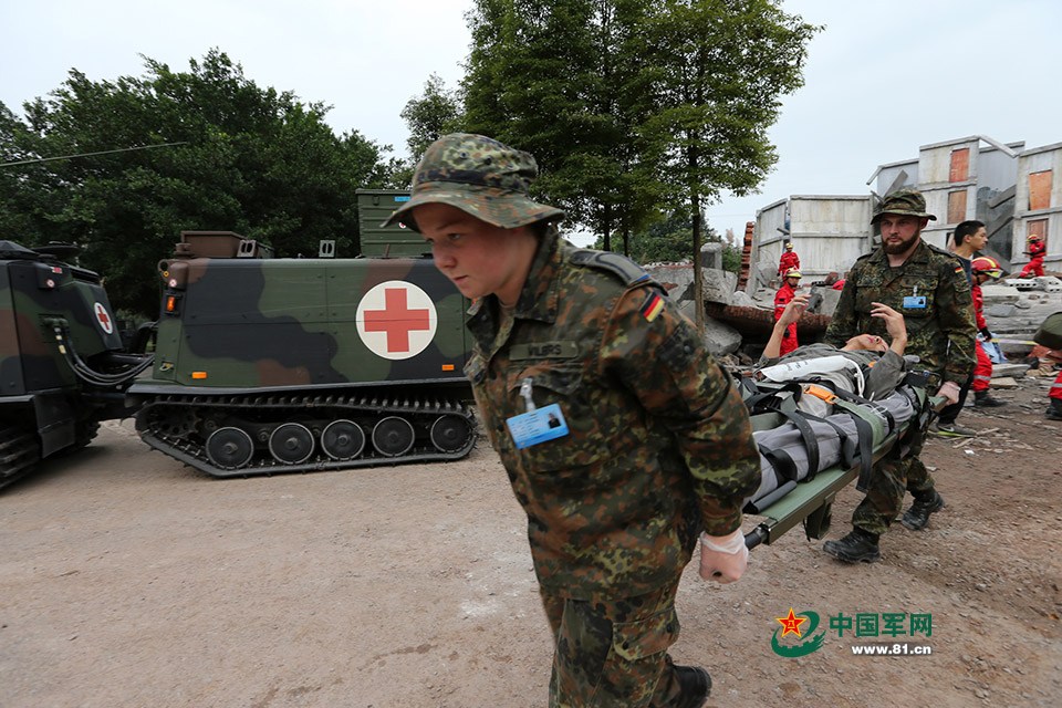 中德卫勤实兵回国视频,展现国际军事合作的典范,中德卫勤实兵回国纪实,国际军事合作的典范之旅