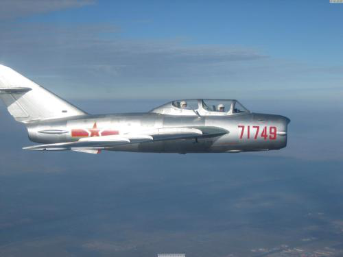 教练机与战斗机,二者的差异及其重要性,教练机与战斗机,差异显著,各有其独特重要性