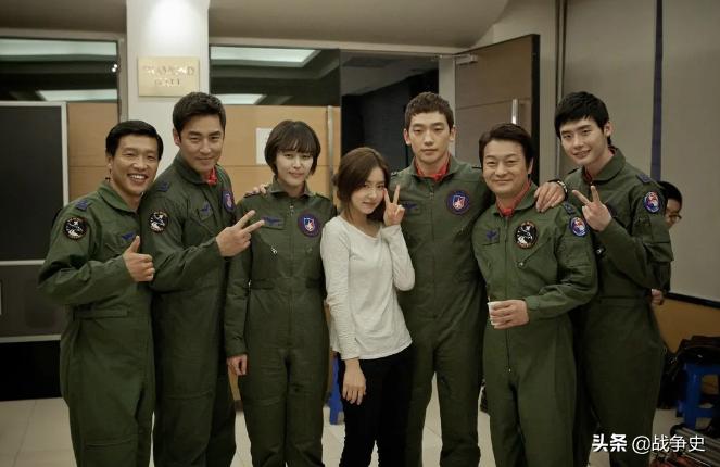 俄罗斯T-50战机服役时间,探索新一代战斗机的崛起与挑战,俄罗斯T-50战机服役时间揭秘,新一代战斗机的崛起与挑战探索