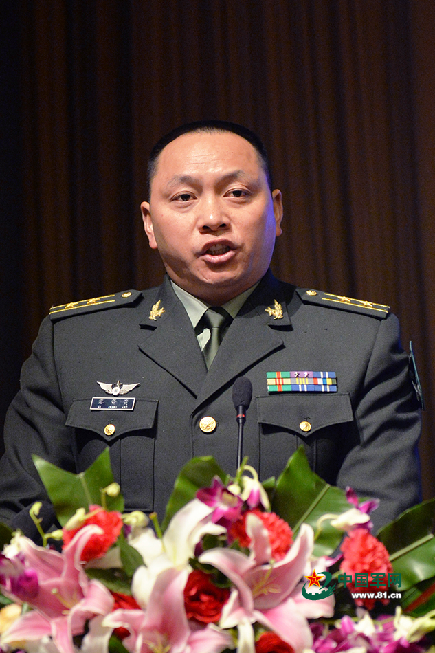 黎登贵营长,英勇无畏的军事领袖与崇高的人道关怀者,黎登贵营长,英勇军事领袖与人道关怀的典范