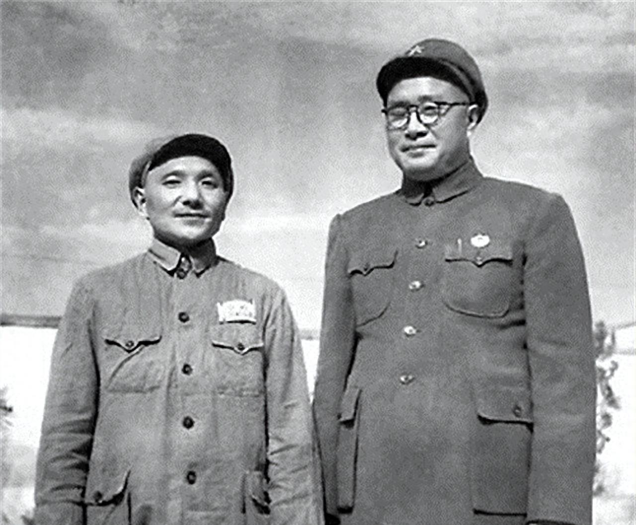 中国陆军将军,英勇无畏,忠诚担当的典范,中国陆军将军,英勇无畏,忠诚担当的典范人物风采