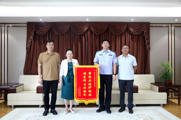 泉州华光男生,青春的力量与风采,泉州华光男生的青春风采与力量展现