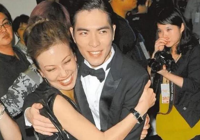 歼50与歼16,究竟谁更胜一筹?,歼50与歼16,谁更胜一筹?对比解析