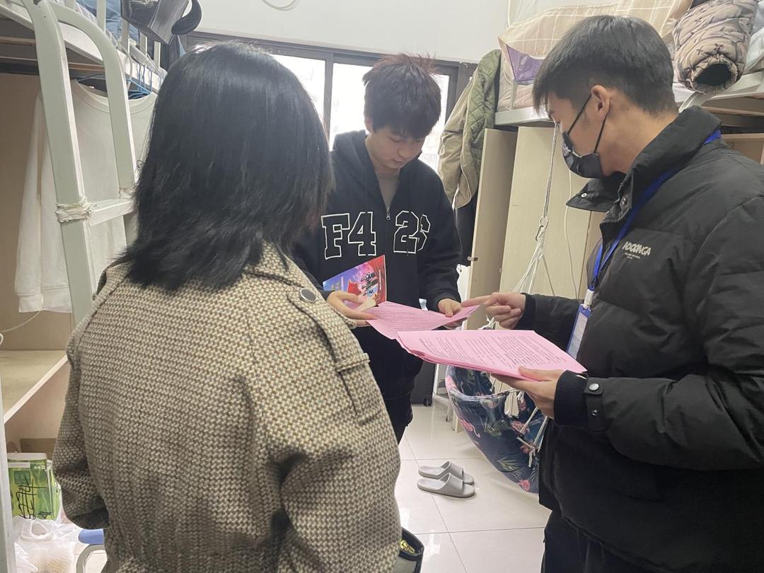 挑战与机遇并存