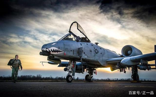 A10战机与无人机的协同作战,未来战争的新模式,A10战机与无人机协同作战,未来战争新模式探索