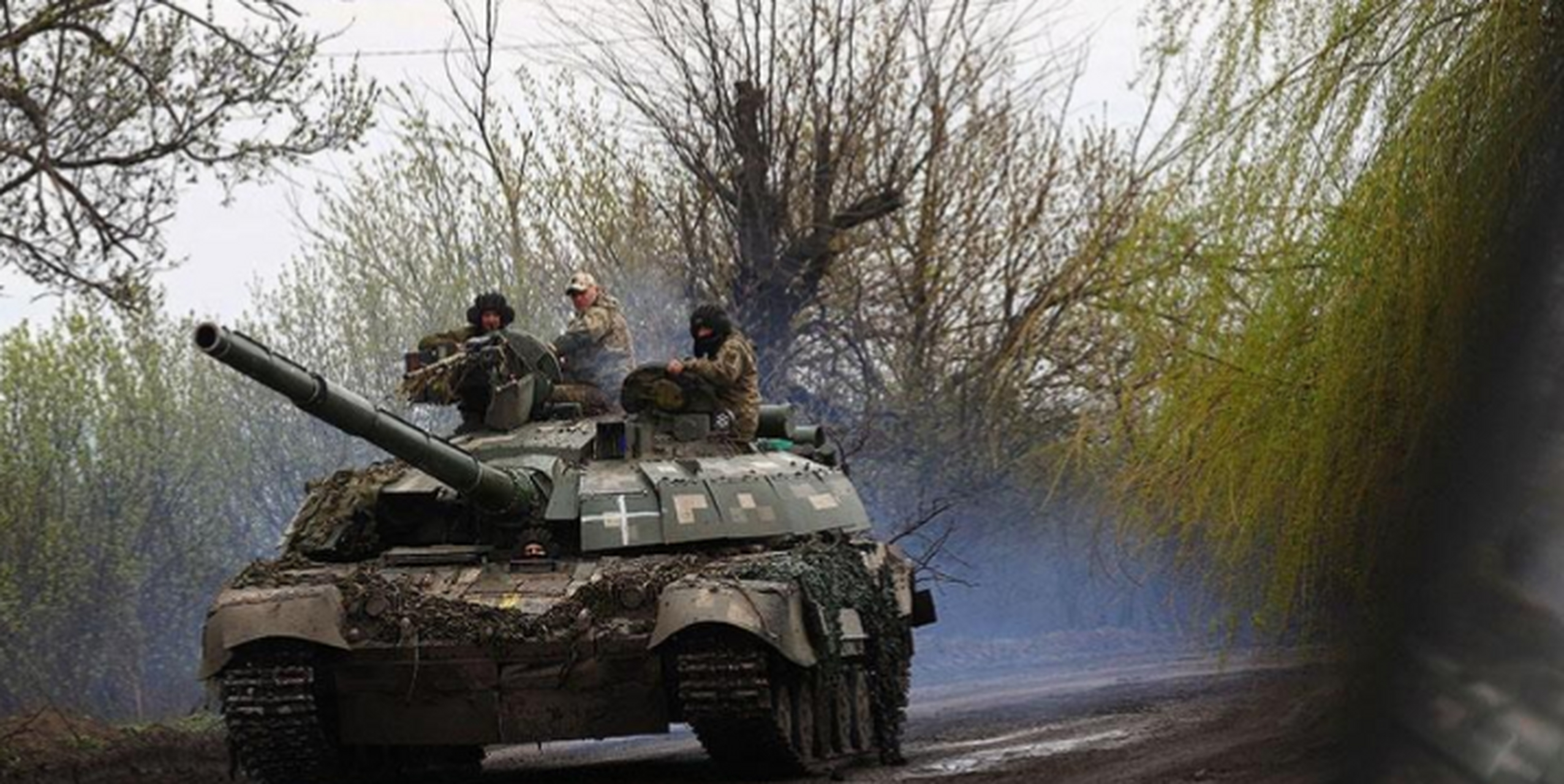 俄军进攻阿特木斯克,战略考量与军事行动解析,俄军阿特木斯克进攻行动,战略考量与军事行动深度解析