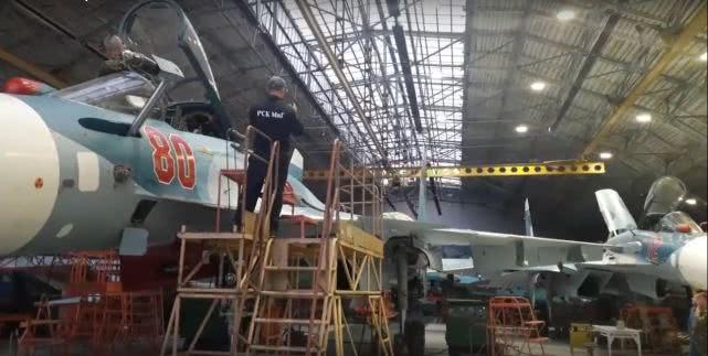 库兹涅佐夫号航母的舰载机携带能力探究,库兹涅佐夫号航母舰载机携带能力解析