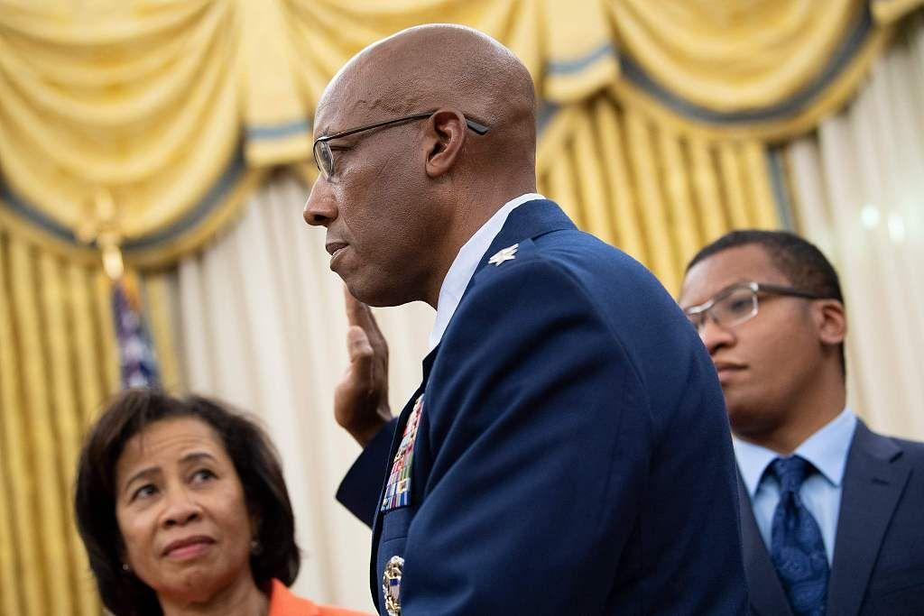 A-10攻击机集锦,卓越性能与战斗力的象征,A-10攻击机,卓越性能与战斗力的典范集锦