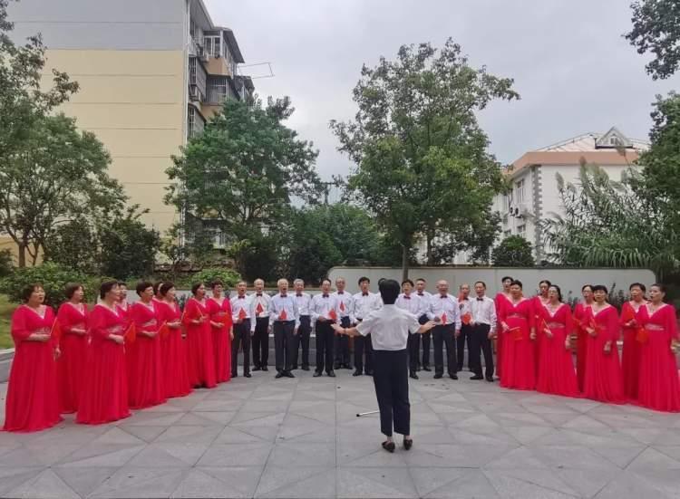 红歌的由来和故事,红歌的由来与故事简介