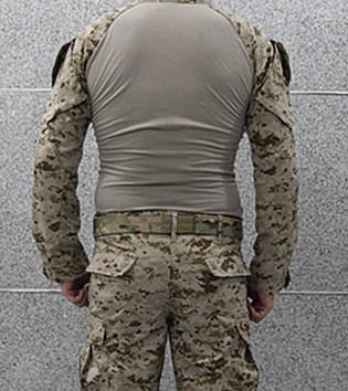 海军作训服有两种，探索与设计理念，海军作训服的设计理念与探索，两款服装的独特之处