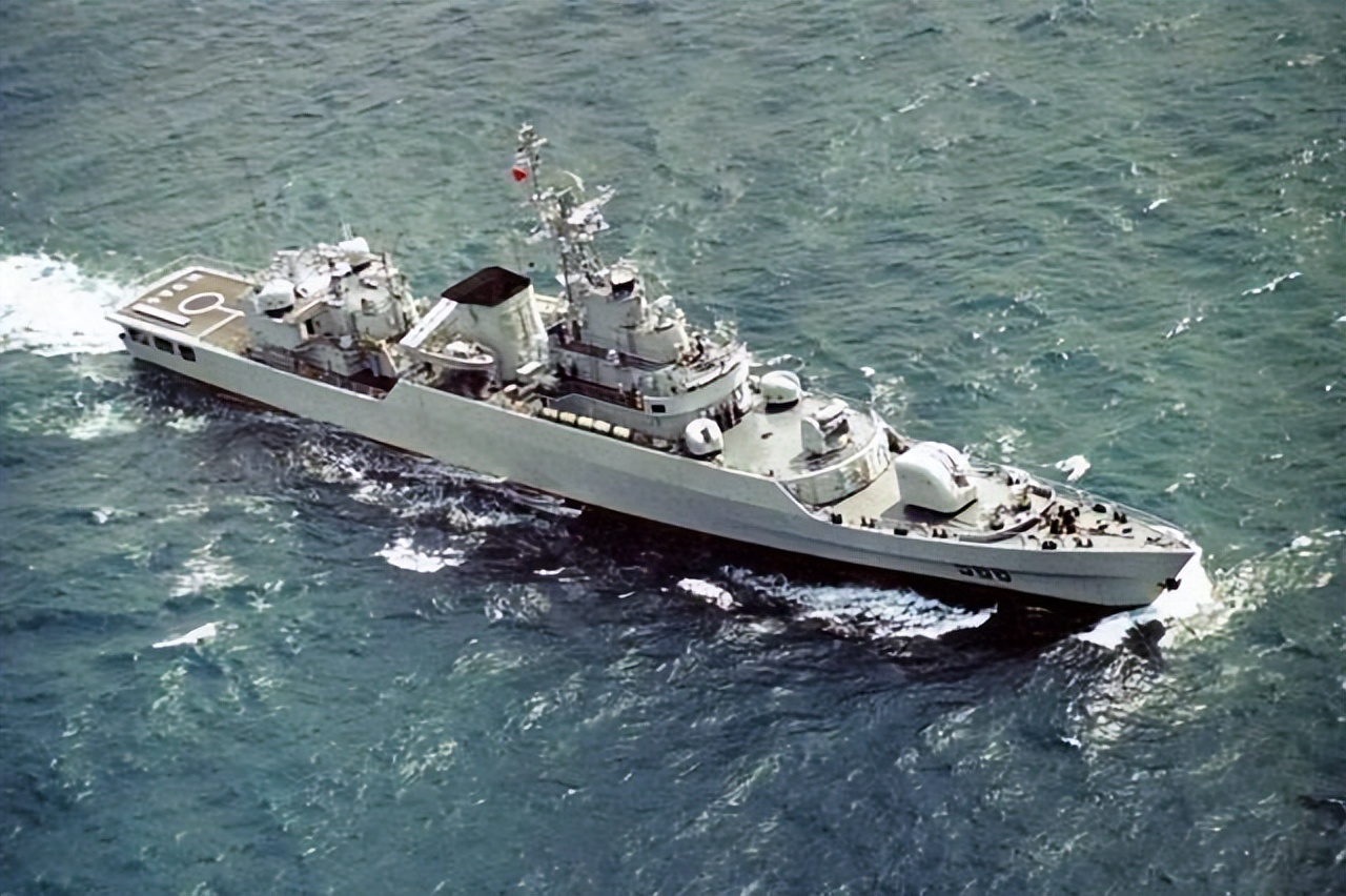 中国海军湖南舰,新时代的海上卫士,中国海军湖南舰,新时代海上卫士的骄傲