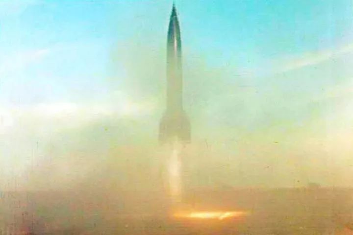 东风一号导弹的成功发射时间,中国的里程碑事件,东风一号导弹成功发射,中国的里程碑事件