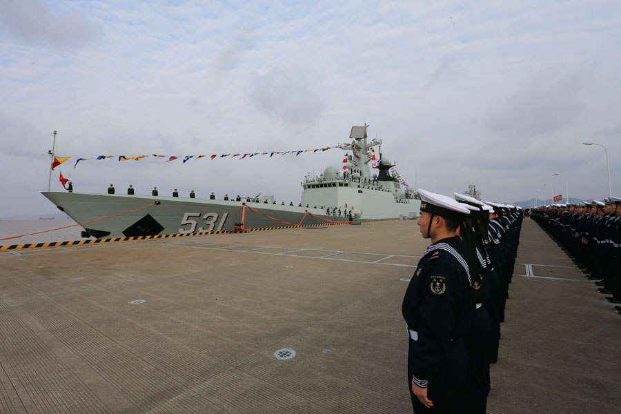 中国海军喜提新一代导弹护卫舰,捍卫海洋,展现大国力量,中国海军新一代导弹护卫舰亮相,展现大国海洋捍卫力量