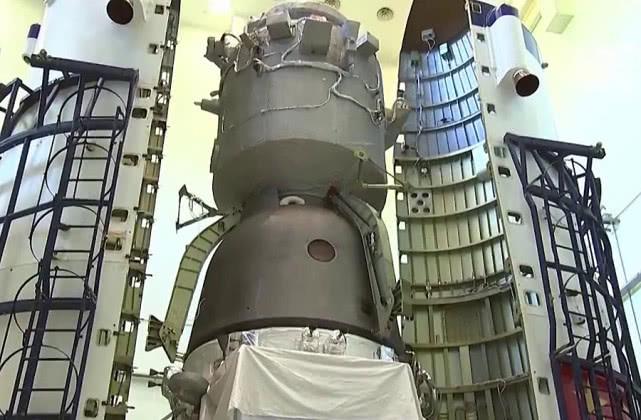 中国航天飞机图片,探索宇宙的壮丽画卷,中国航天飞机探索宇宙壮丽画卷的图片展示