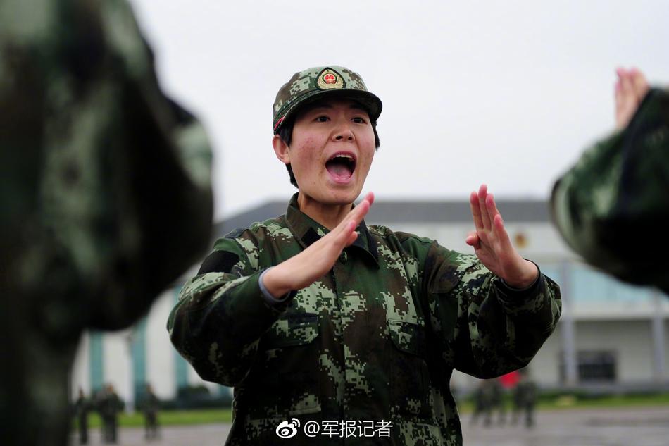 武警总队女兵，时代的骄傲与力量，武警总队女兵，时代之光，力量之骄傲