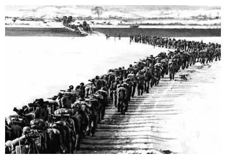 中国人民志愿军的作者,历史见证下的英勇篇章,中国人民志愿军,历史见证下的英勇篇章作者揭秘