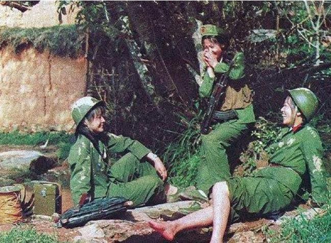 我国士兵被越南女兵俘虏，历史与现实中的特殊事件，我国士兵被越南女兵俘虏，历史与现实中的特殊交锋